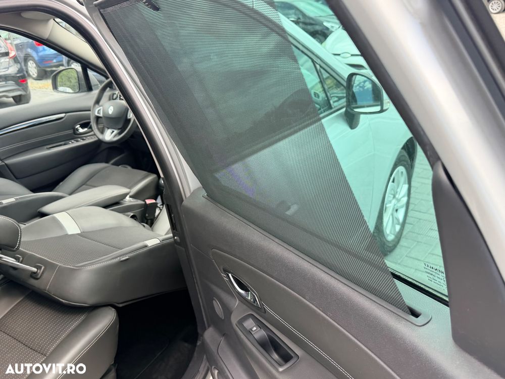 Renault Scenic - 18