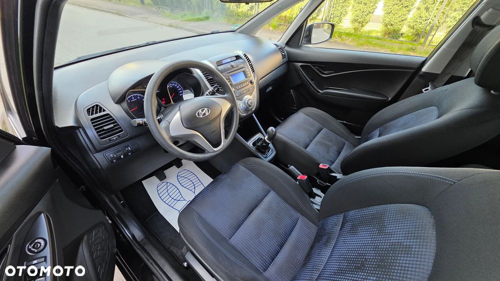 Hyundai ix20 1.4 Comfort blue - 15