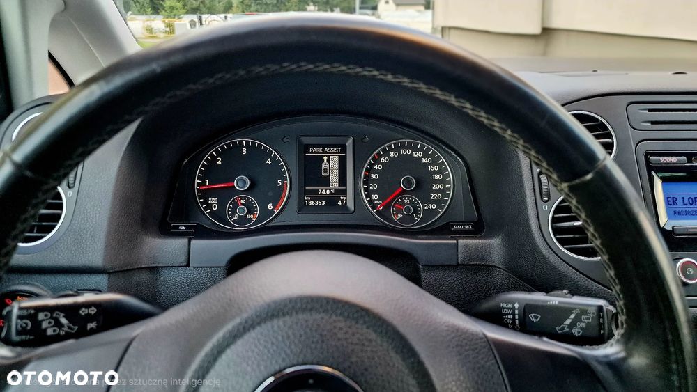 Volkswagen Golf Plus - 14