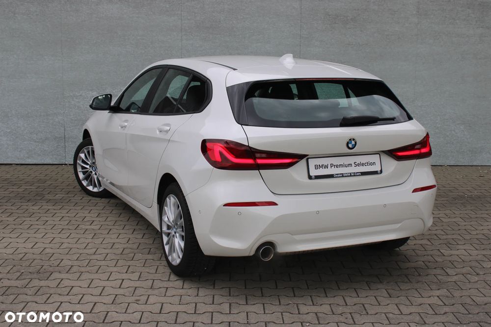 BMW Seria 1 118i - 6