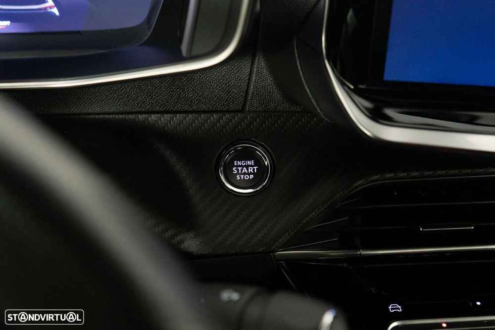 Peugeot 2008 1.2 PureTech GT EAT8 - 19