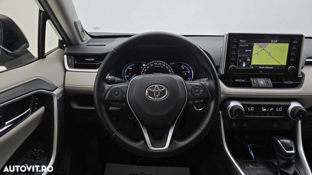 Toyota RAV4 - 15