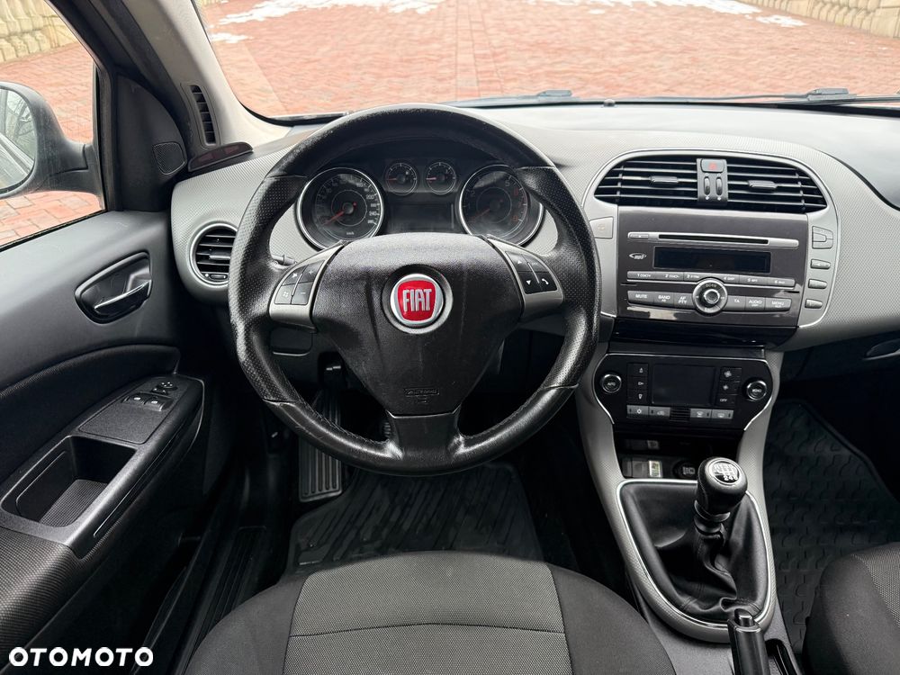 Fiat Bravo 1.4 T-JET 16V Dynamic - 31