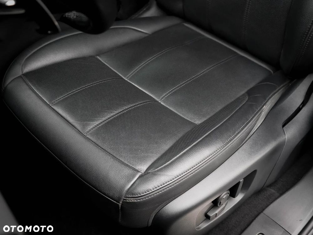 Land Rover Range Rover Evoque P200 R-Dynamic SE - 22