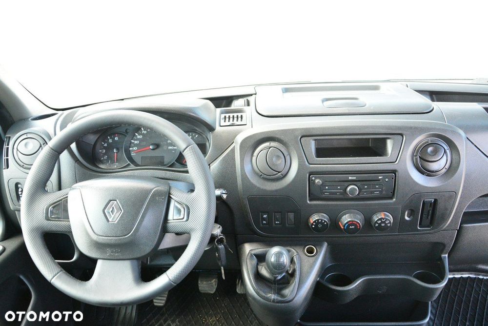 Renault Master - 10