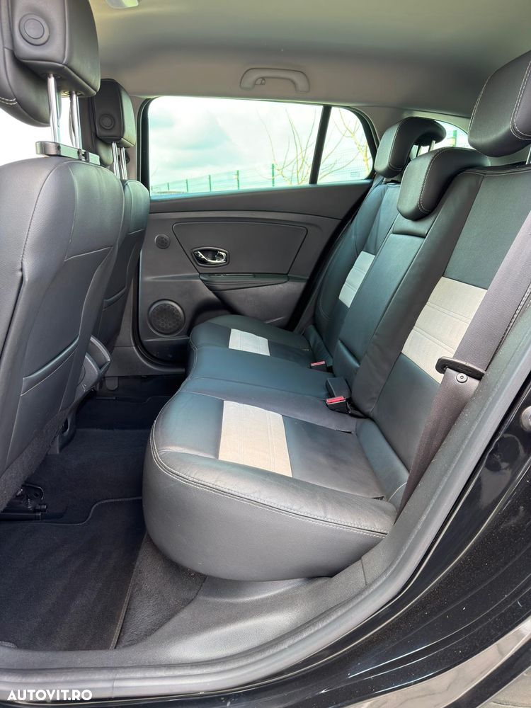 Renault Megane ENERGY dCi 110 Start & Stop Bose Edition - 9