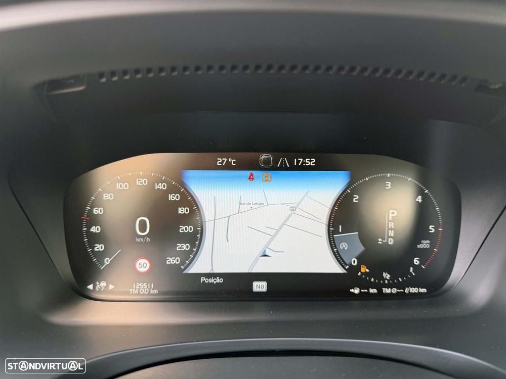 Volvo V90 2.0 D4 Momentum Plus Geartronic - 35