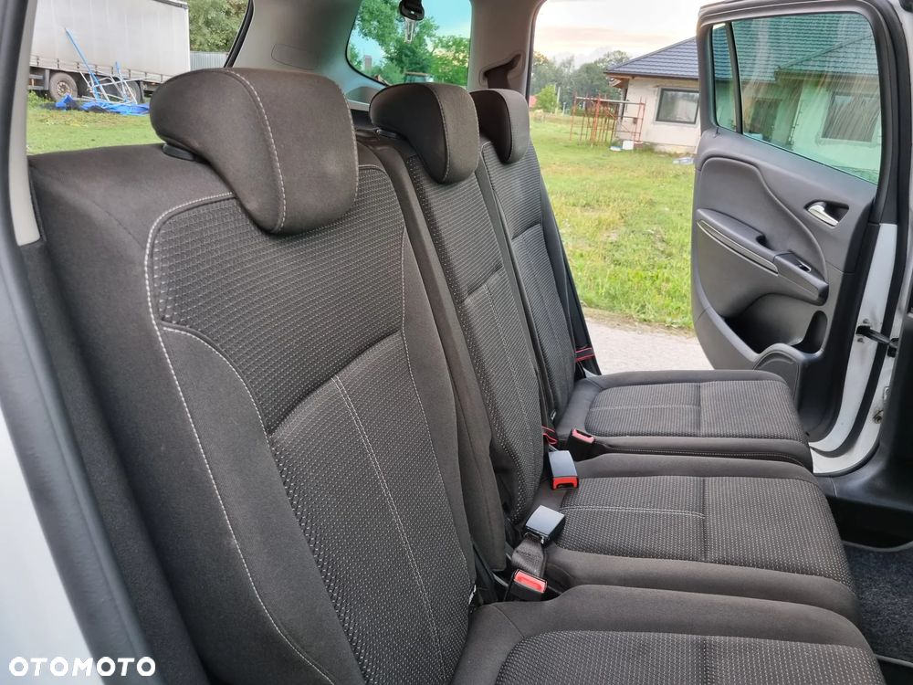 Opel Zafira Tourer 1.4 Turbo Innovation - 23
