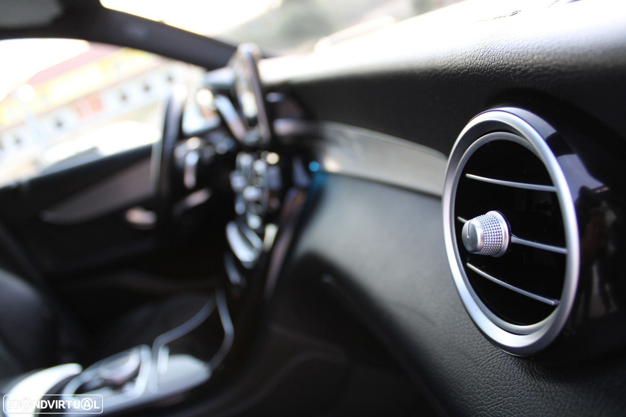 Mercedes-Benz GLC 220 - 11