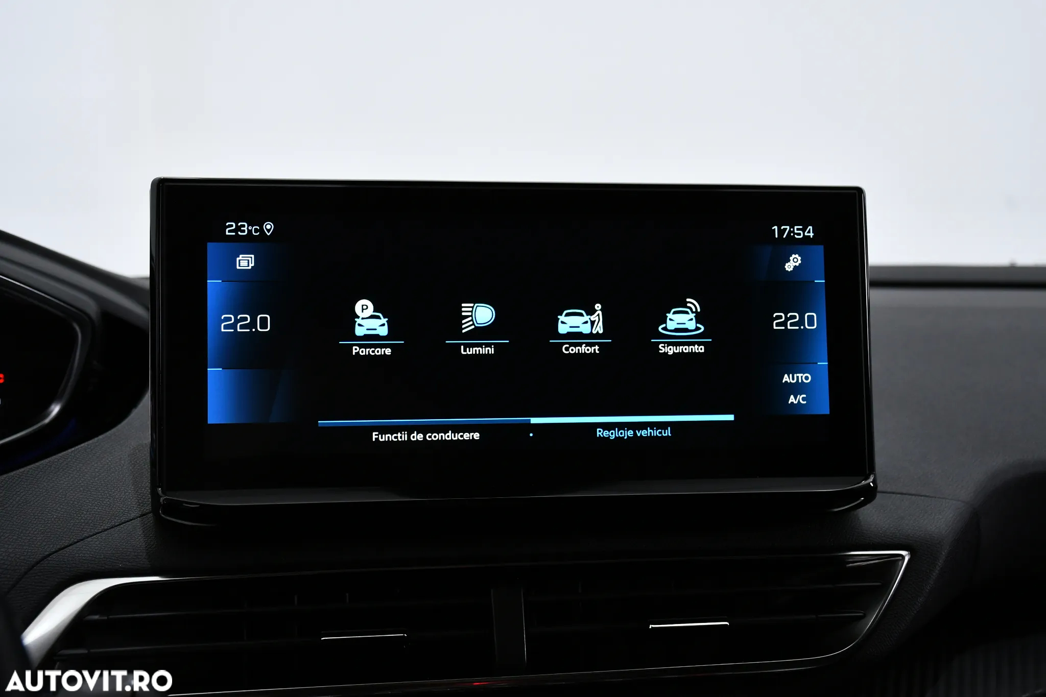 Peugeot 3008 1.5 BlueHDI 130 EAT8 Allure Pack - 34