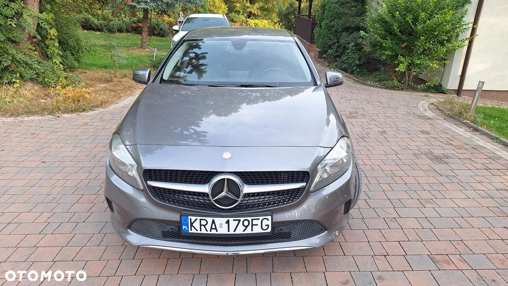 Mercedes-Benz A-Class 2017 photo 2