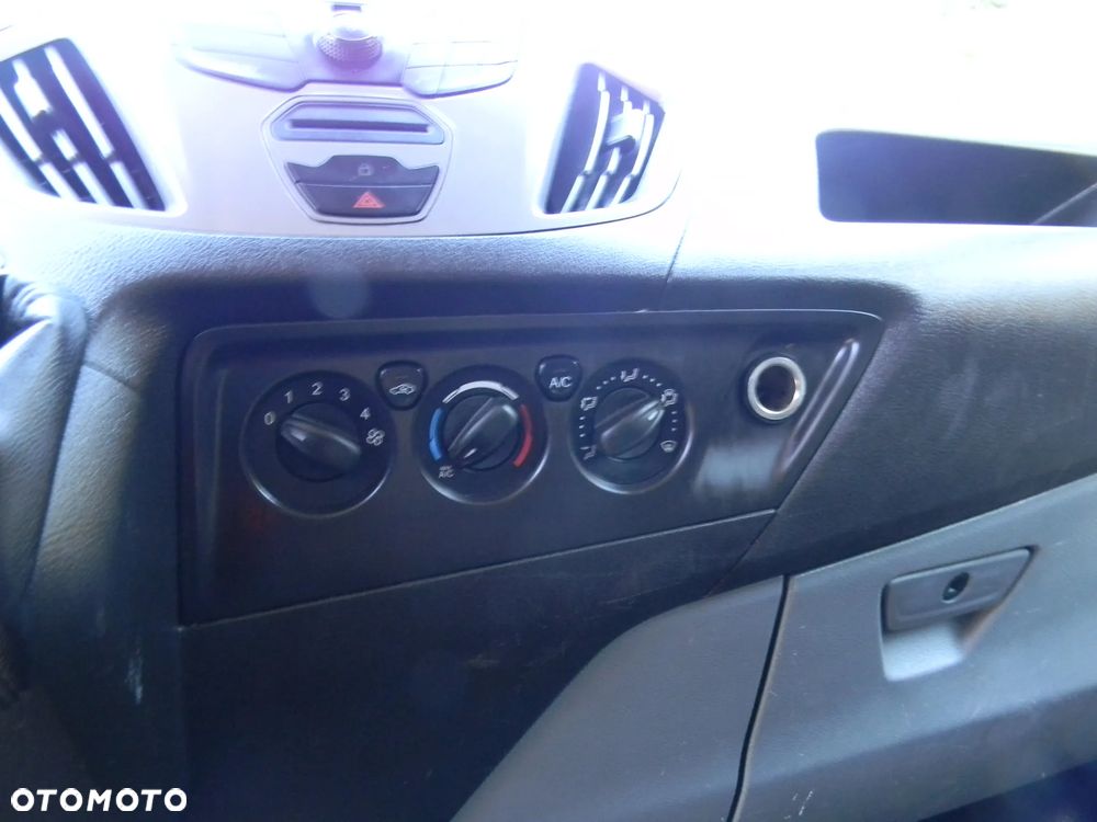 Ford Transit Custom - 16