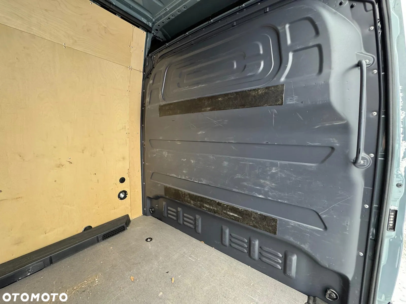 Mercedes-Benz Sprinter 317 - 14