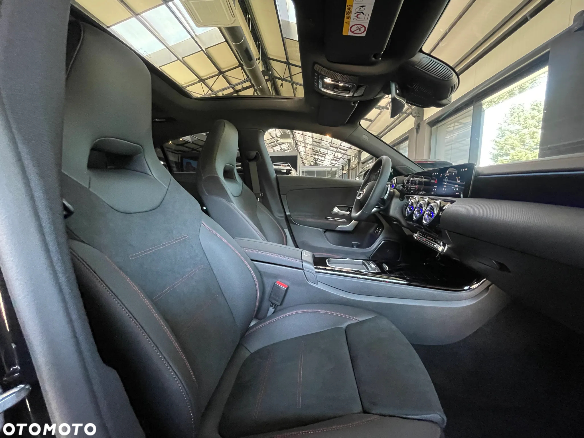 Mercedes-Benz CLA 200 AMG Line 7G-DCT - 11