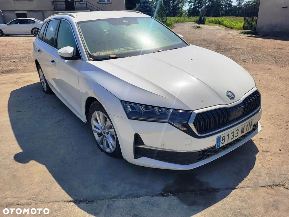 Skoda Octavia 2.0 TDI Ambition DSG - 1