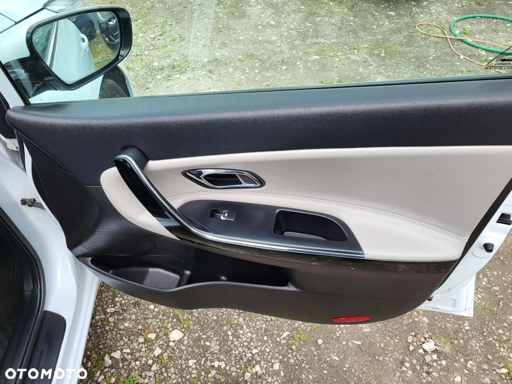 Kia Ceed 1.6 GDI L Business Line DCT - 27