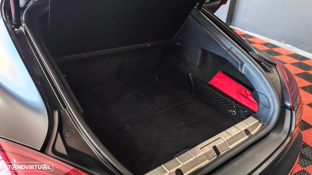 Porsche Panamera Turbo S PDK - 21