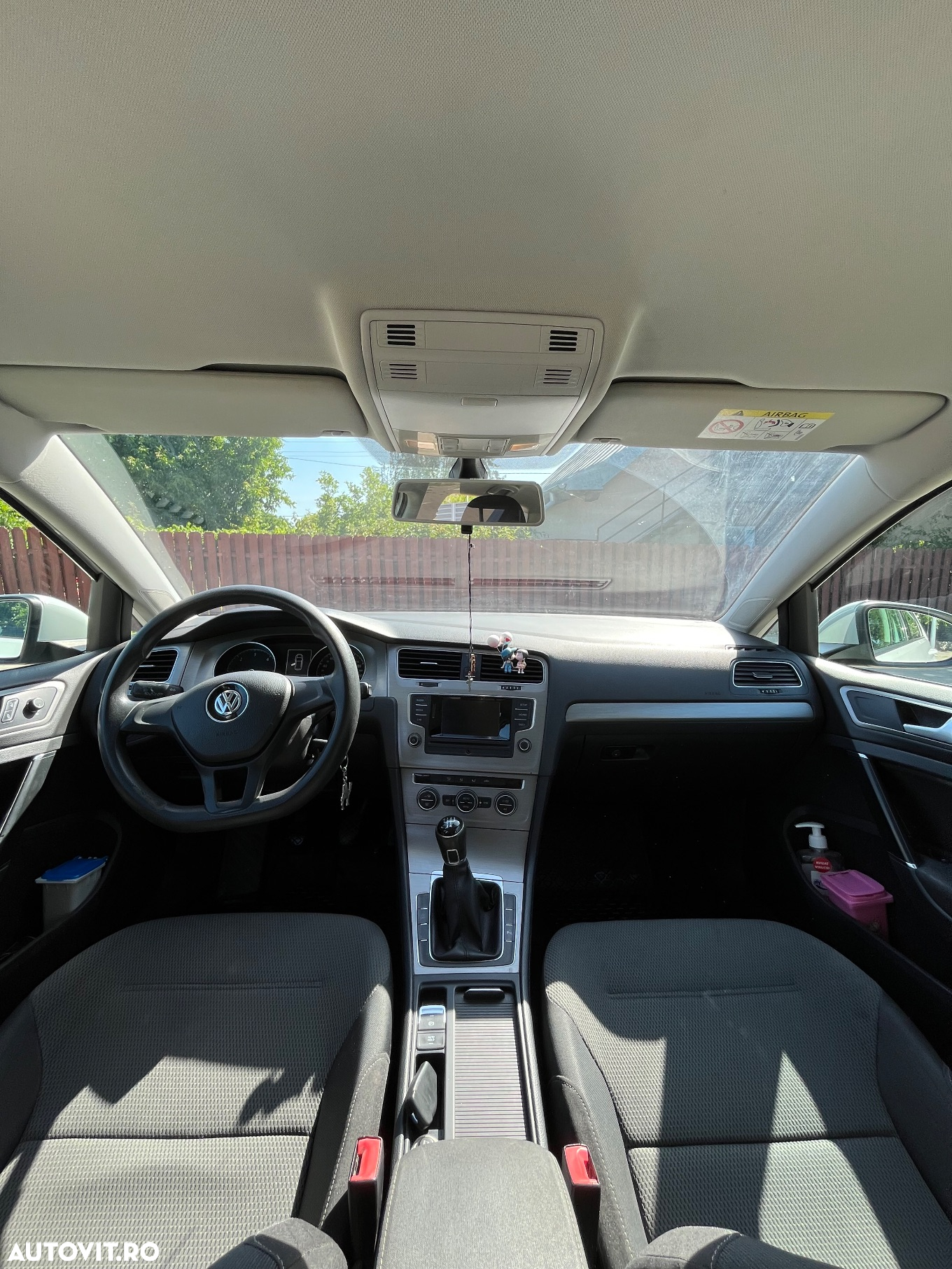 Volkswagen Golf - 18