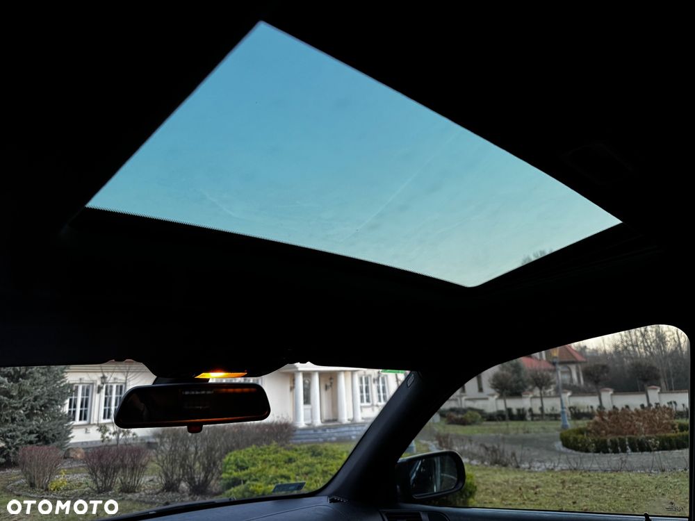 BMW Seria 5 530d Touring Edition Sport - 26