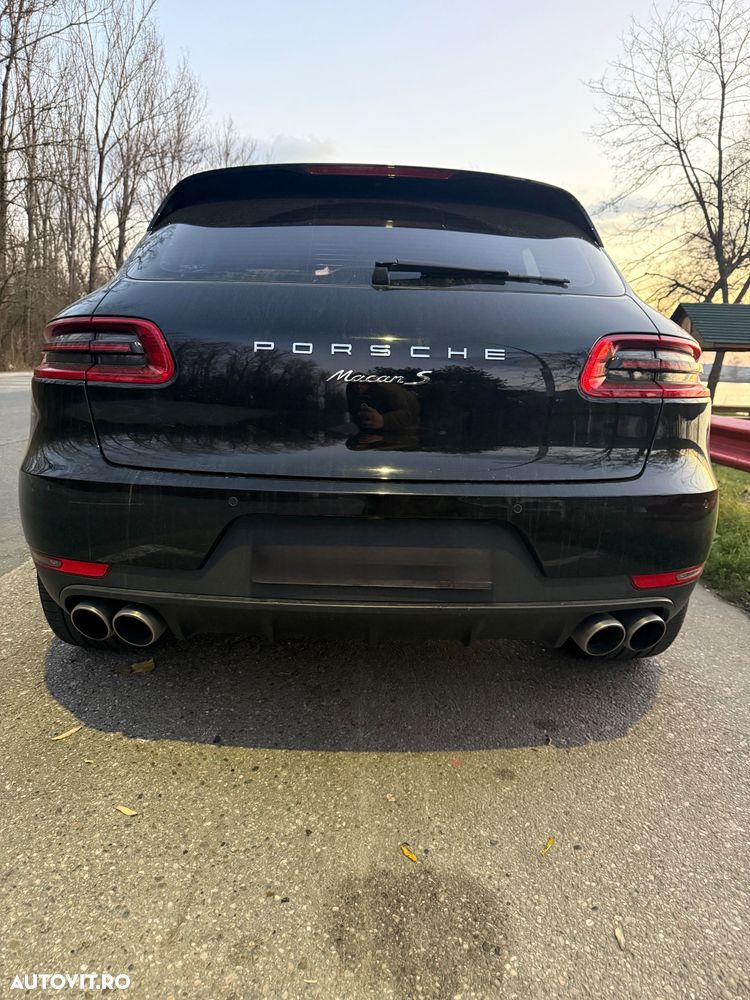 Porsche Macan 3.0 PDK S - 3