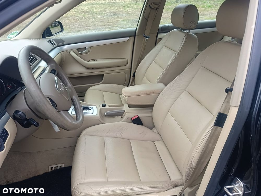 Audi A4 Limousine - 7