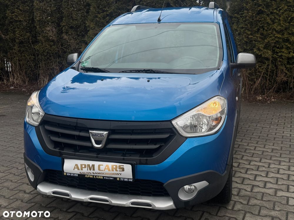 Dacia Dokker TCe 115 Stepway Celebration - 5