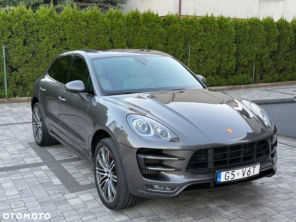 Porsche Macan Turbo PDK - 11