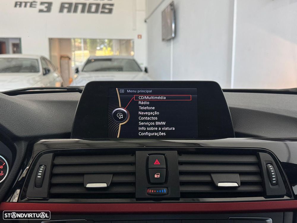 BMW 320 d Pack M - 32