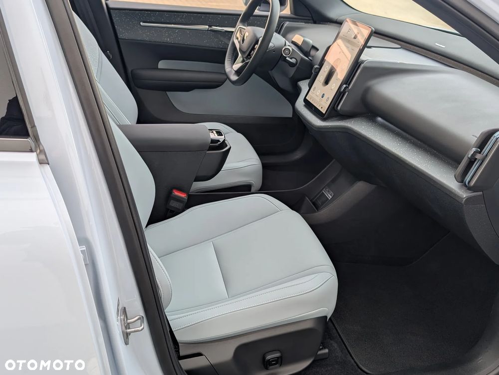 Volvo EX30 - 21