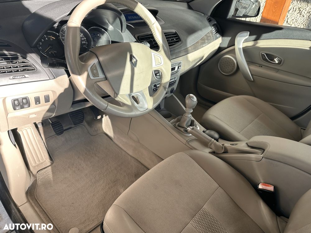 Renault Fluence 1.5dCi Privilege - 4