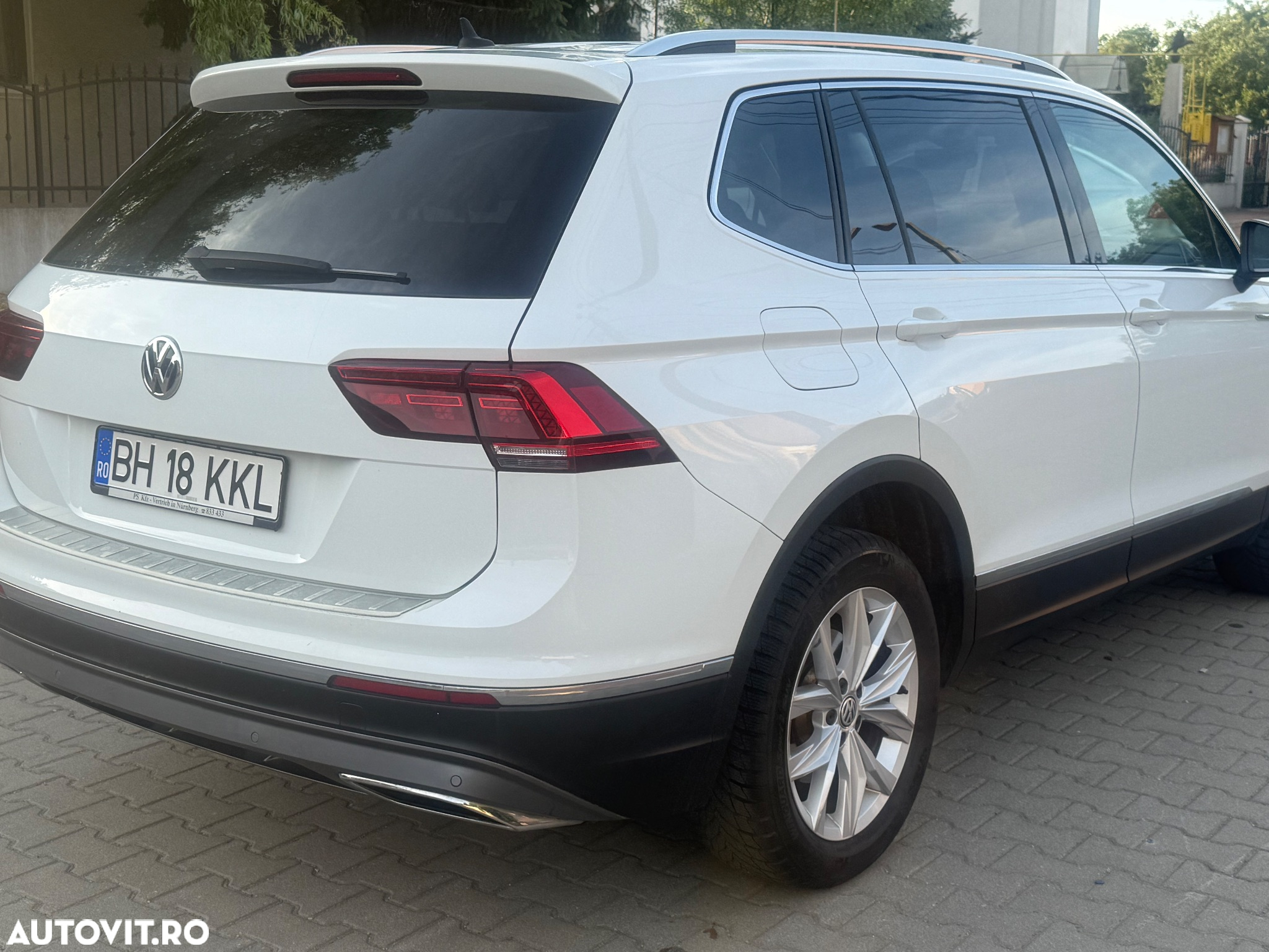 Volkswagen Tiguan Allspace 2.0 TDI SCR 4Motion DSG Highline - 4