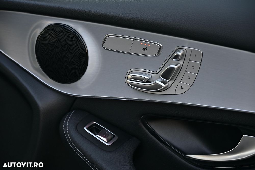 Mercedes-Benz GLC 220 d 4Matic 9G-TRONIC AMG Line Plus - 27