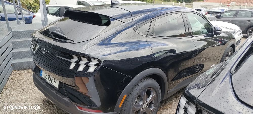Ford Mustang Mach-E - 3