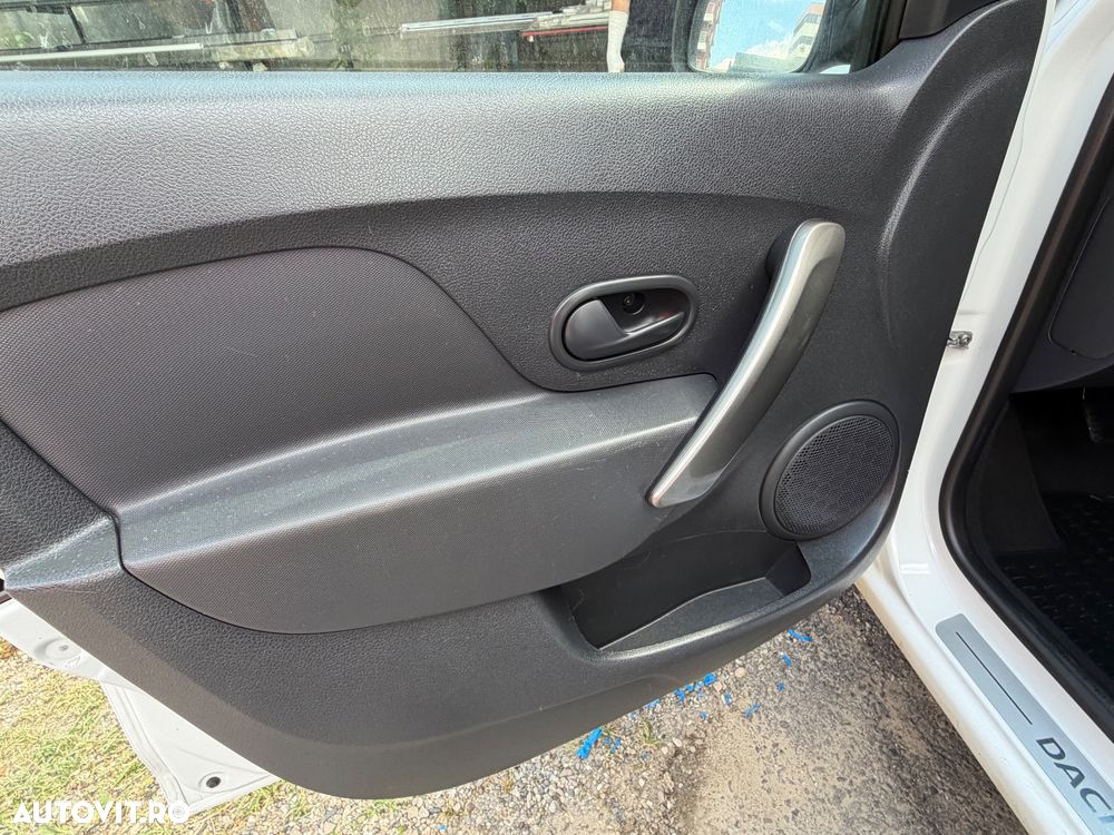Dacia Logan 1.5 75CP Laureate - 9