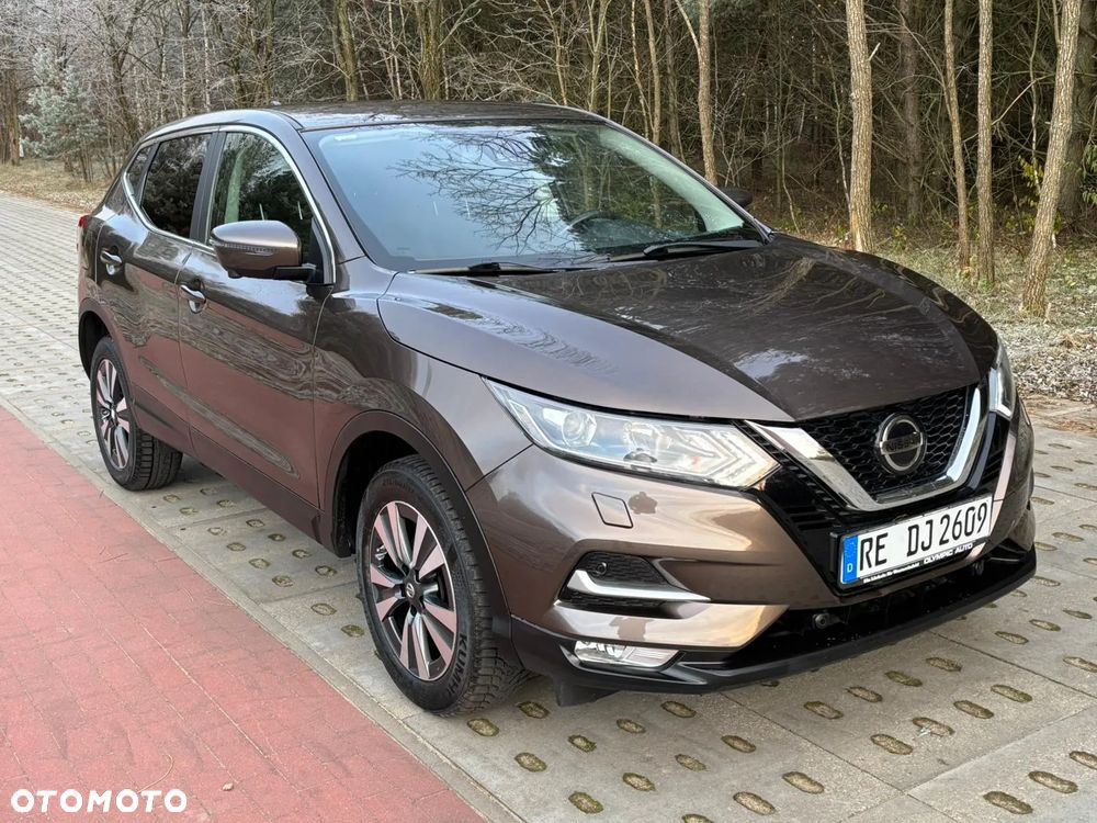 Nissan Qashqai 1.3 DIG-T N-WAY - 18