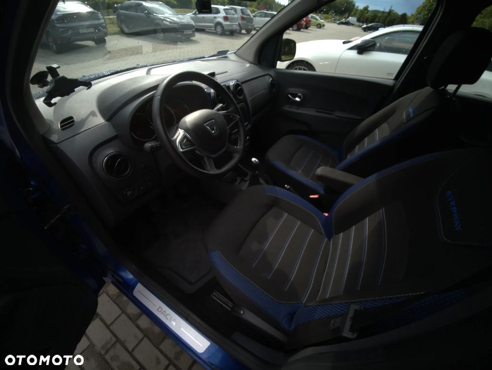 Dacia Lodgy 1.5 Blue dCi SL Celebration S&S EU6d - 12