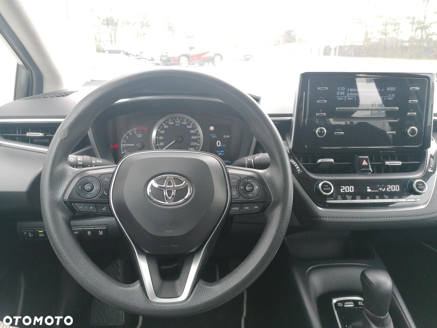 Toyota Corolla 1.8 Hybrid Active - 18