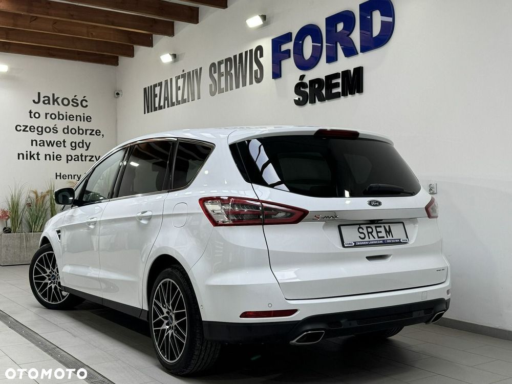 Ford S-Max 2.0 TDCi Titanium PowerShift - 15