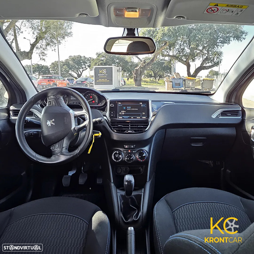 Peugeot 208 1.2 PureTech Signature - 5
