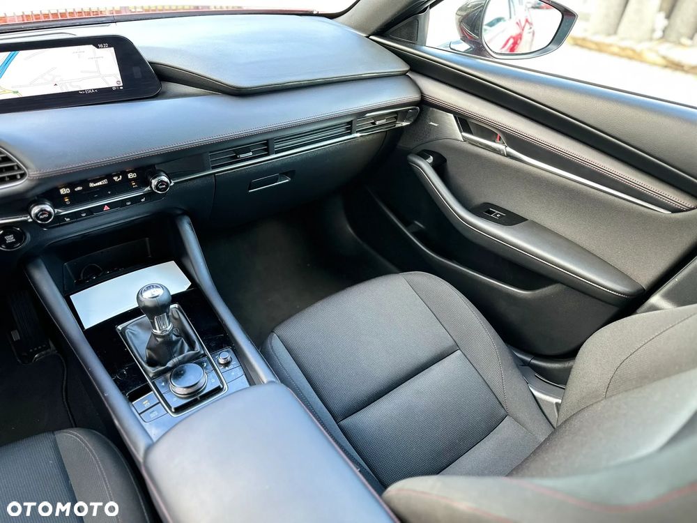 Mazda 3 - 11