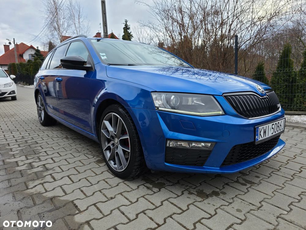 Skoda Octavia 2.0 TDI DSG RS - 2