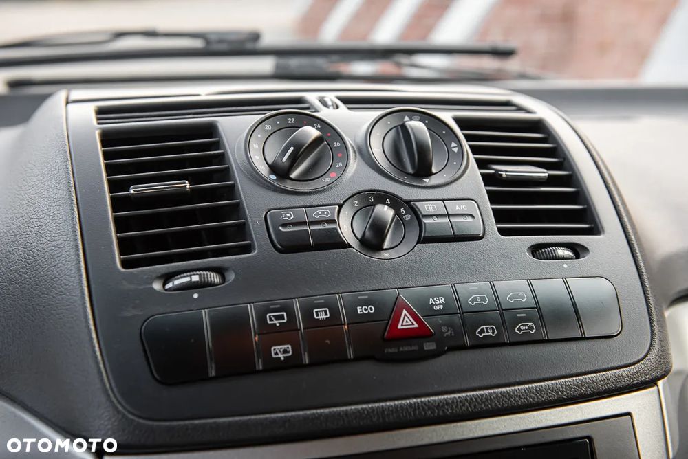 Mercedes-Benz Viano 2.0 CDI DPF kompakt Ambiente - 15