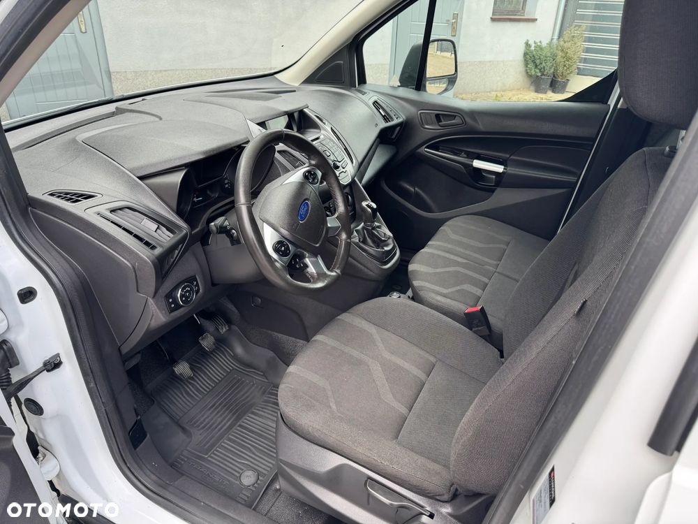 Ford Transit connect - 9
