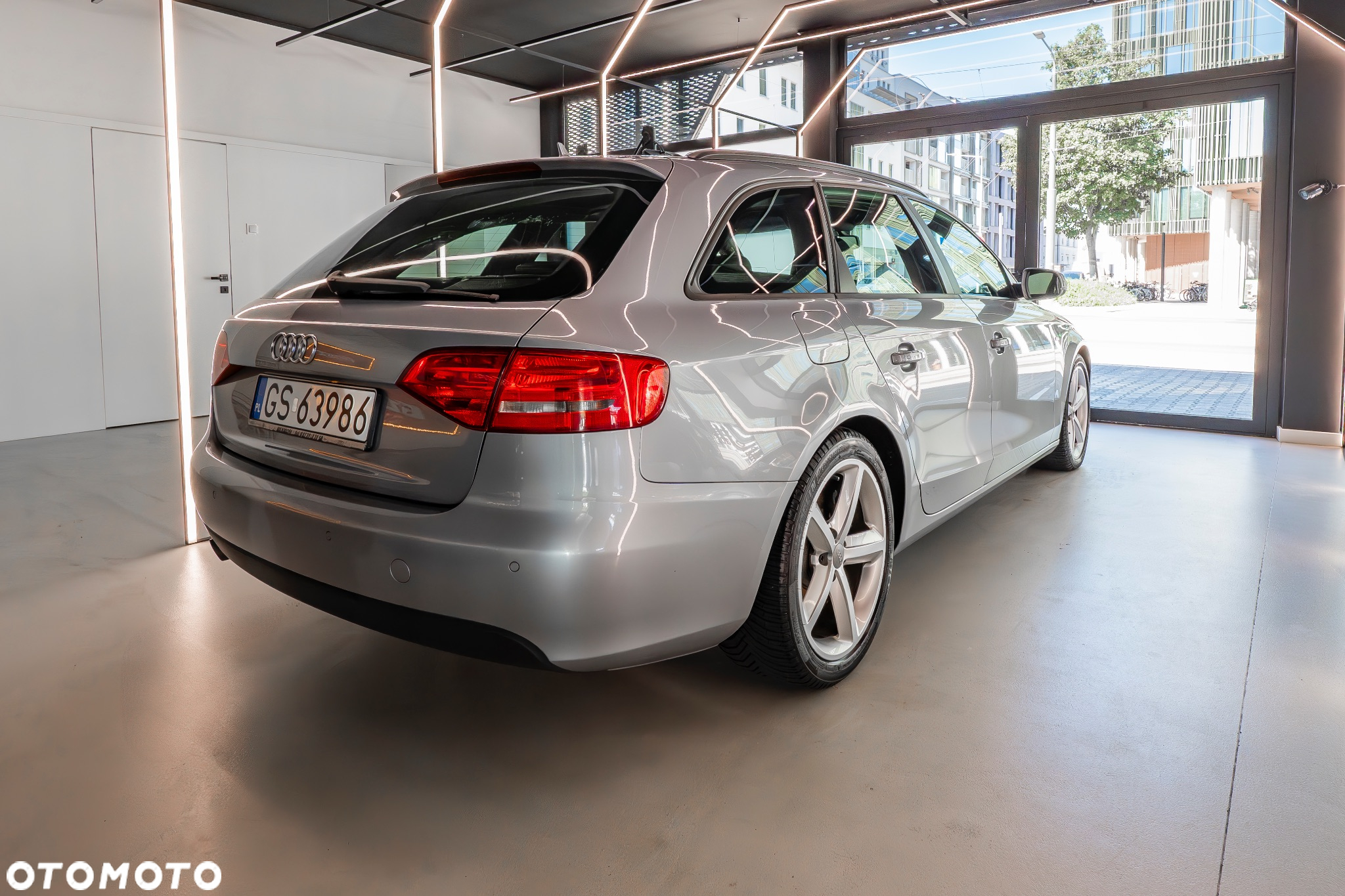 Audi A4 Avant 2.0 TDI DPF S line Sportpaket (plus) - 5