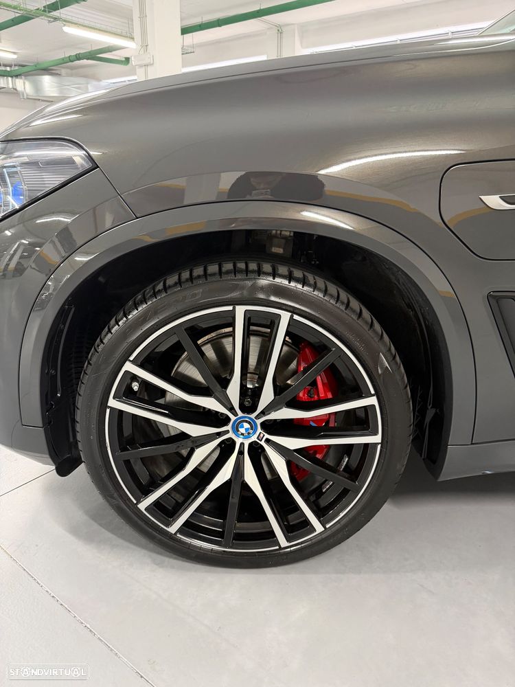 BMW X5 45 e xDrive Pack M 50 anos - 8