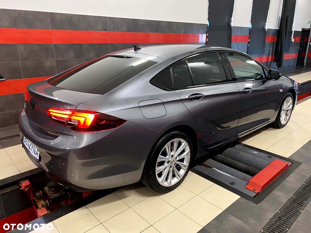 Opel Insignia 2.0 Direct InjectionTurbo Business Edition - 9