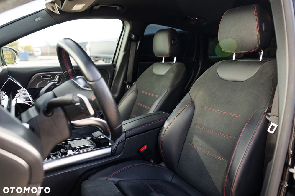 Mercedes-Benz GLA 250 8G-DCT AMG Line - 26