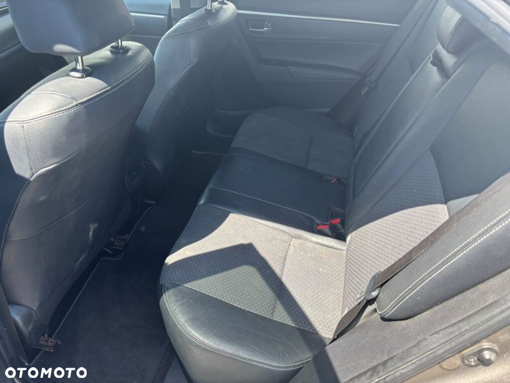 Toyota Corolla 1.6 Life - 14