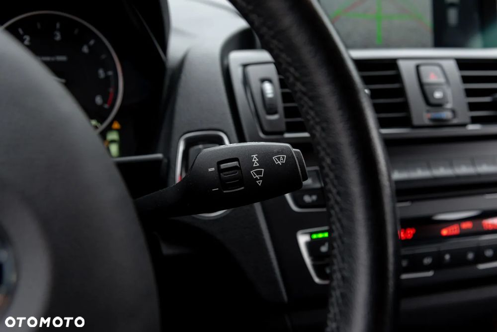 BMW Seria 1 120d Sport-Aut Urban Line - 30