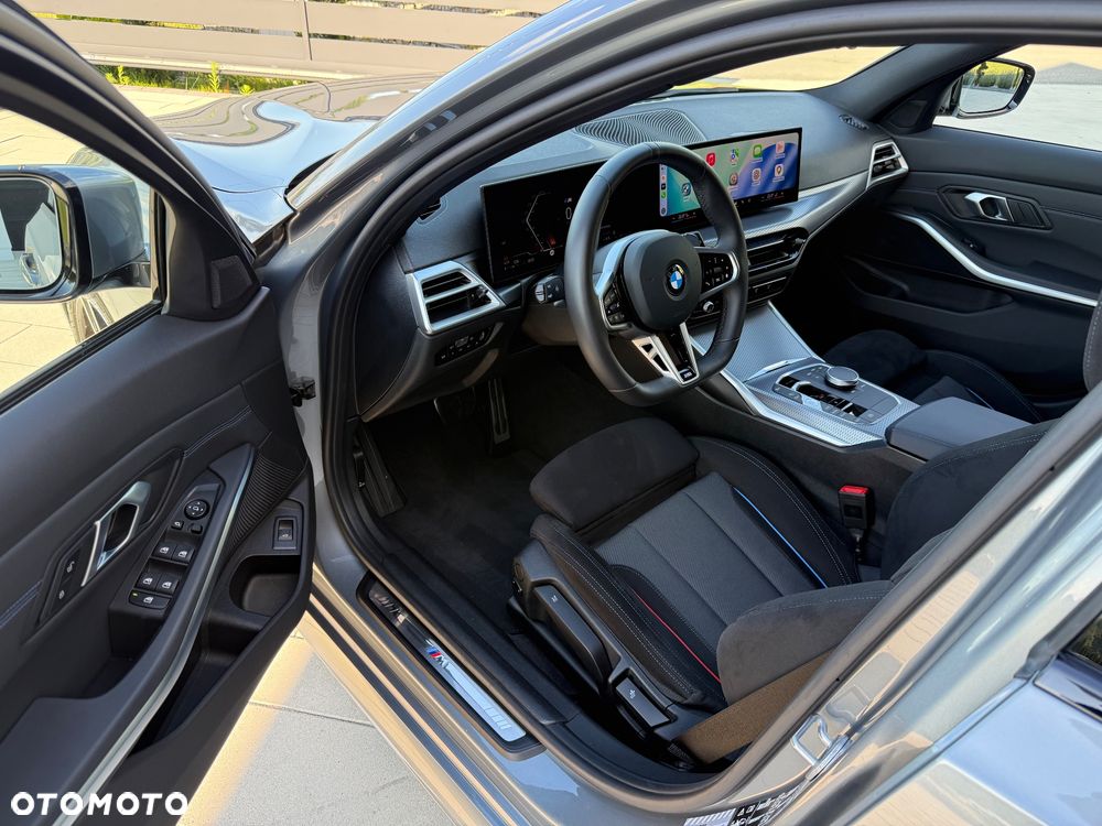 BMW Seria 3 330i xDrive M Sport sport - 22